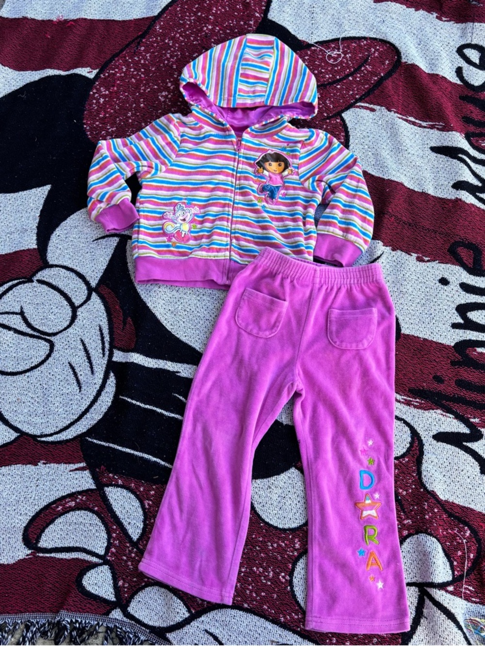 VTG Y2K DORA THE EXPLORER VELOUR OUTFIT HOODIE PANTS SIZE 3T NICKELODEON RARE